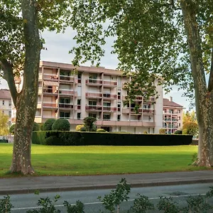 le-matignon-appartement-design-facing-lake-annecy.hotels-rhonealpes.com/